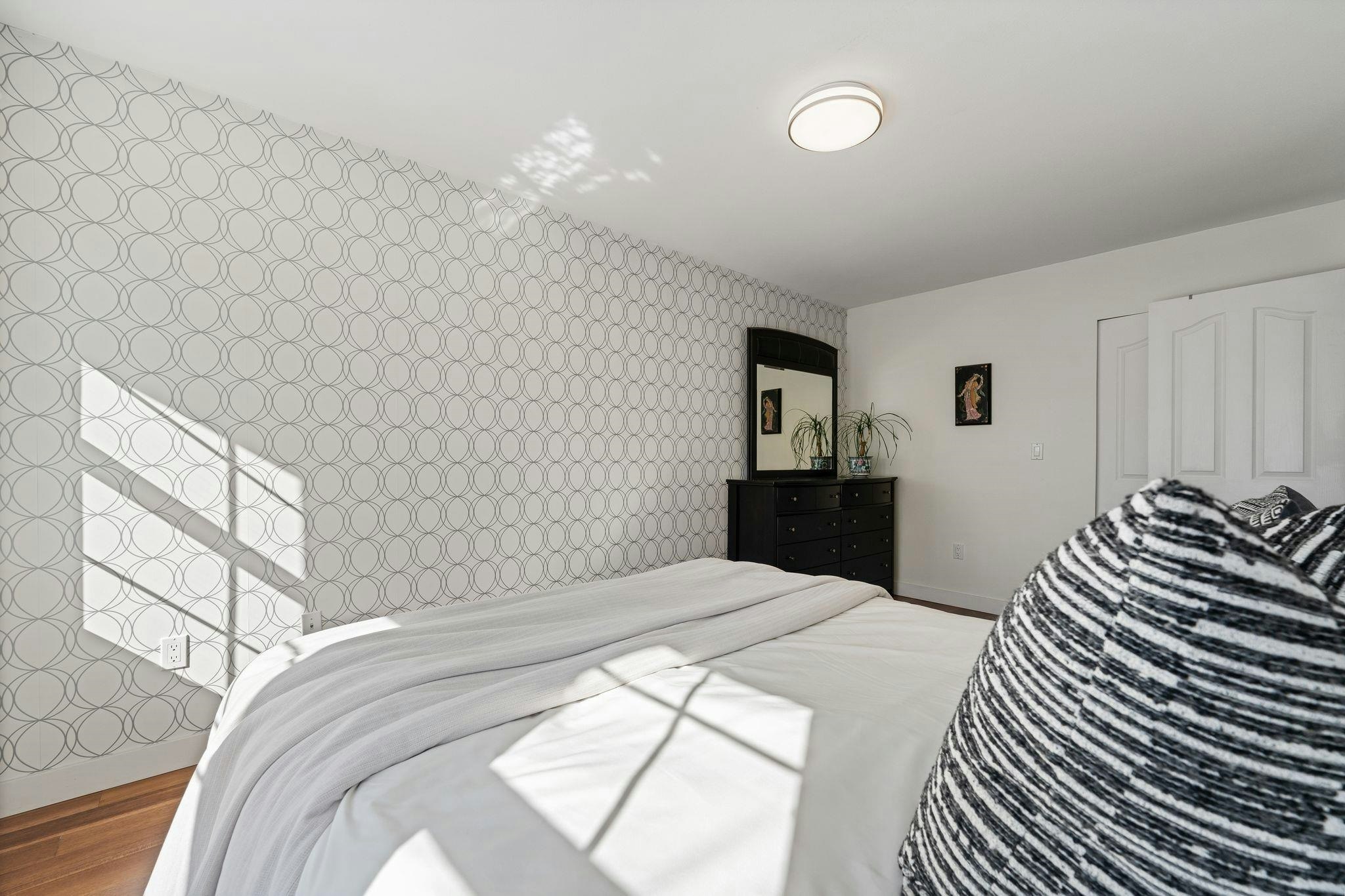 1154 Harold Road, North Vancouver, BC, V7K 1G3 - 29