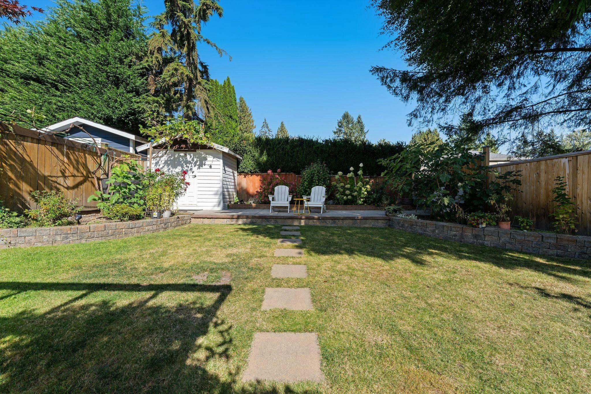 1154 Harold Road, North Vancouver, BC, V7K 1G3 - 14