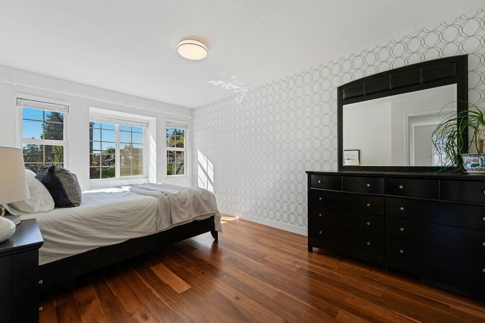 1154 Harold Road, North Vancouver, BC, V7K 1G3 - 25