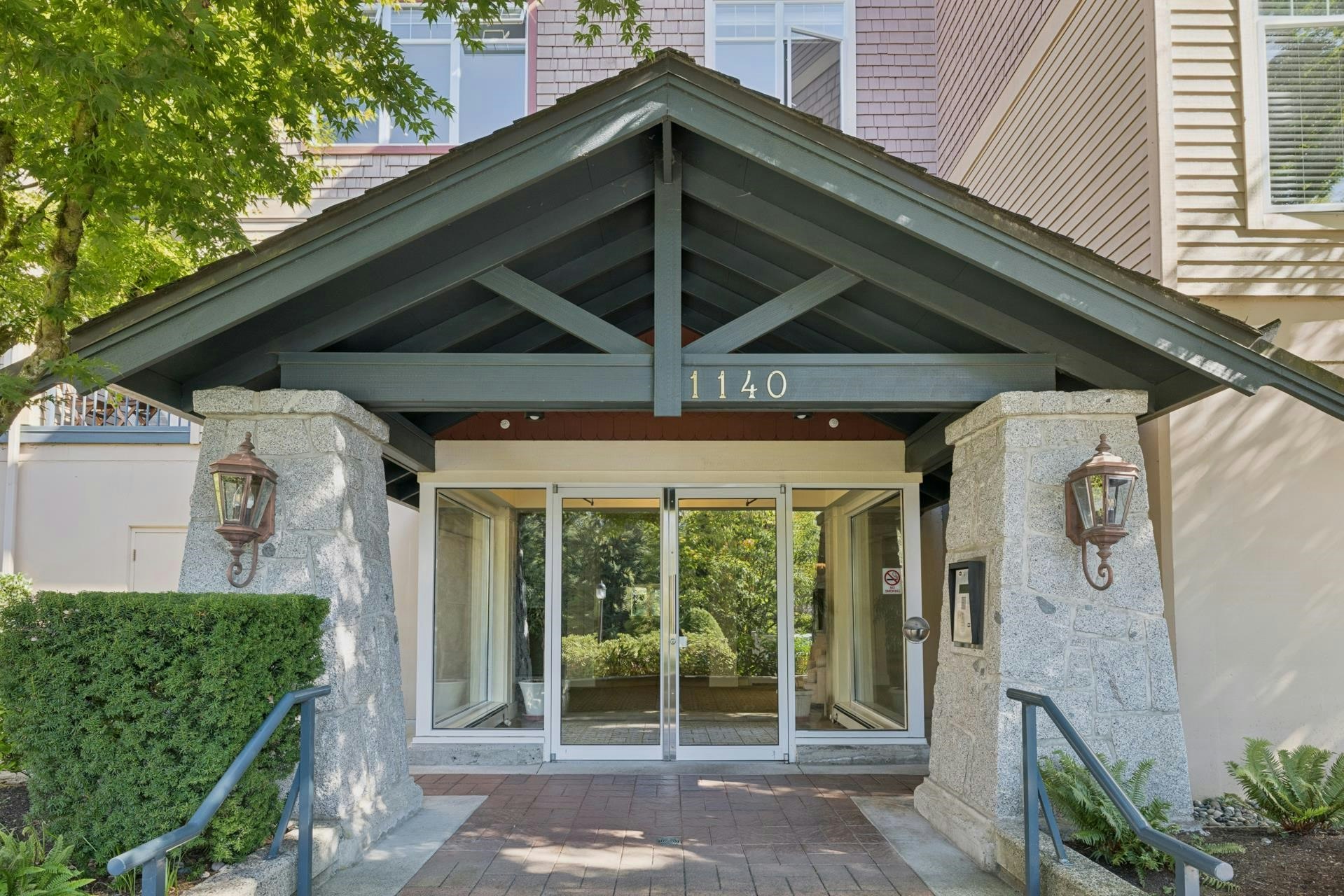 201-1140 Strathaven Drive, North Vancouver, BC, V7H 2Z6 - 27