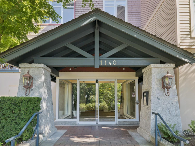 201-1140 Strathaven Drive, North Vancouver, BC, V7H 2Z6 - 27