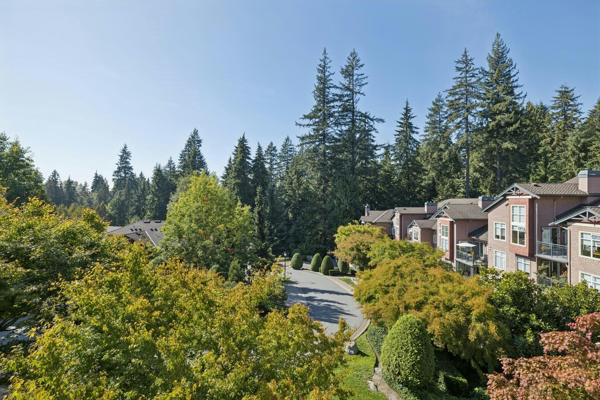 201-1140 Strathaven Drive, North Vancouver, BC, V7H 2Z6 - 26