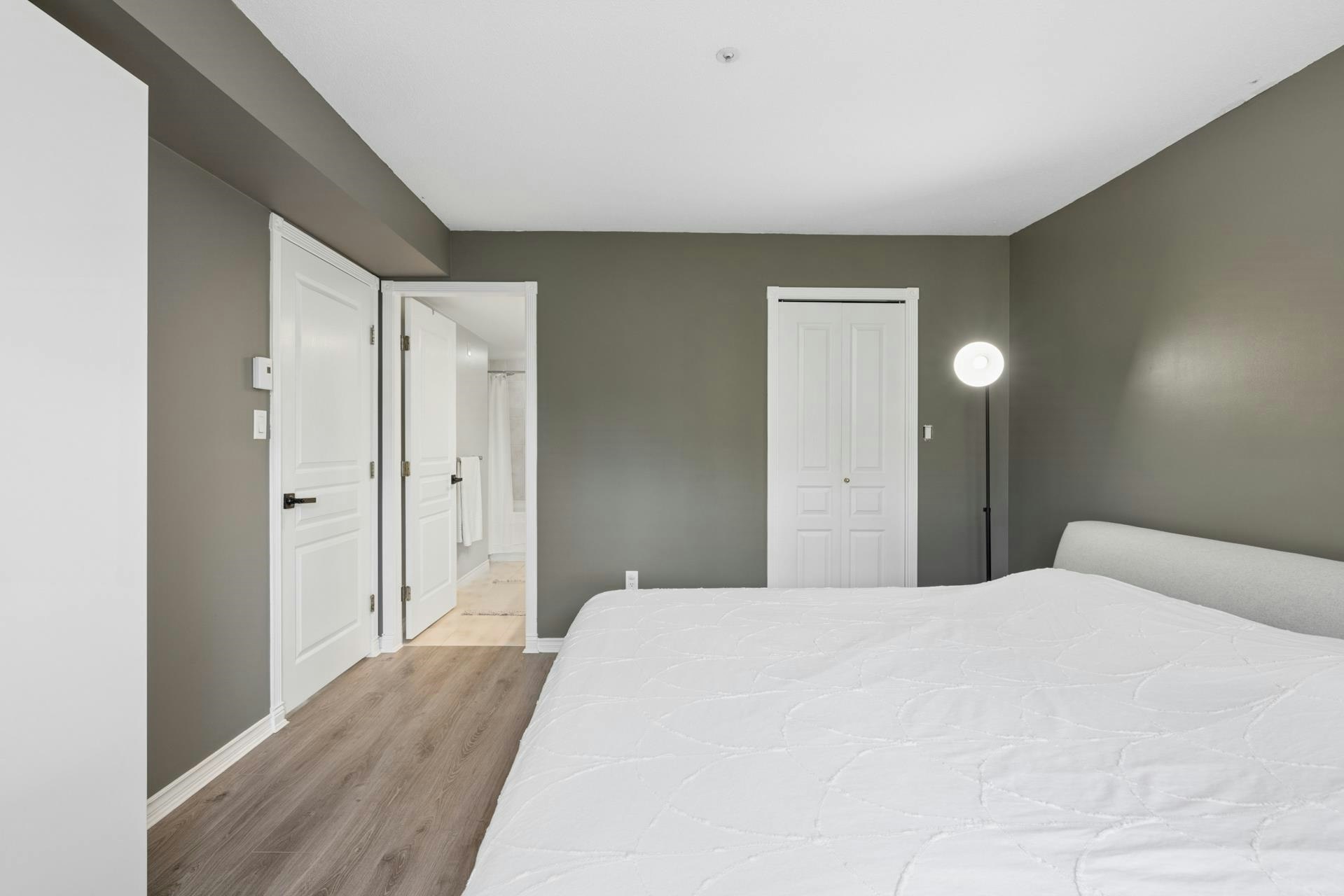 201-1140 Strathaven Drive, North Vancouver, BC, V7H 2Z6 - 19