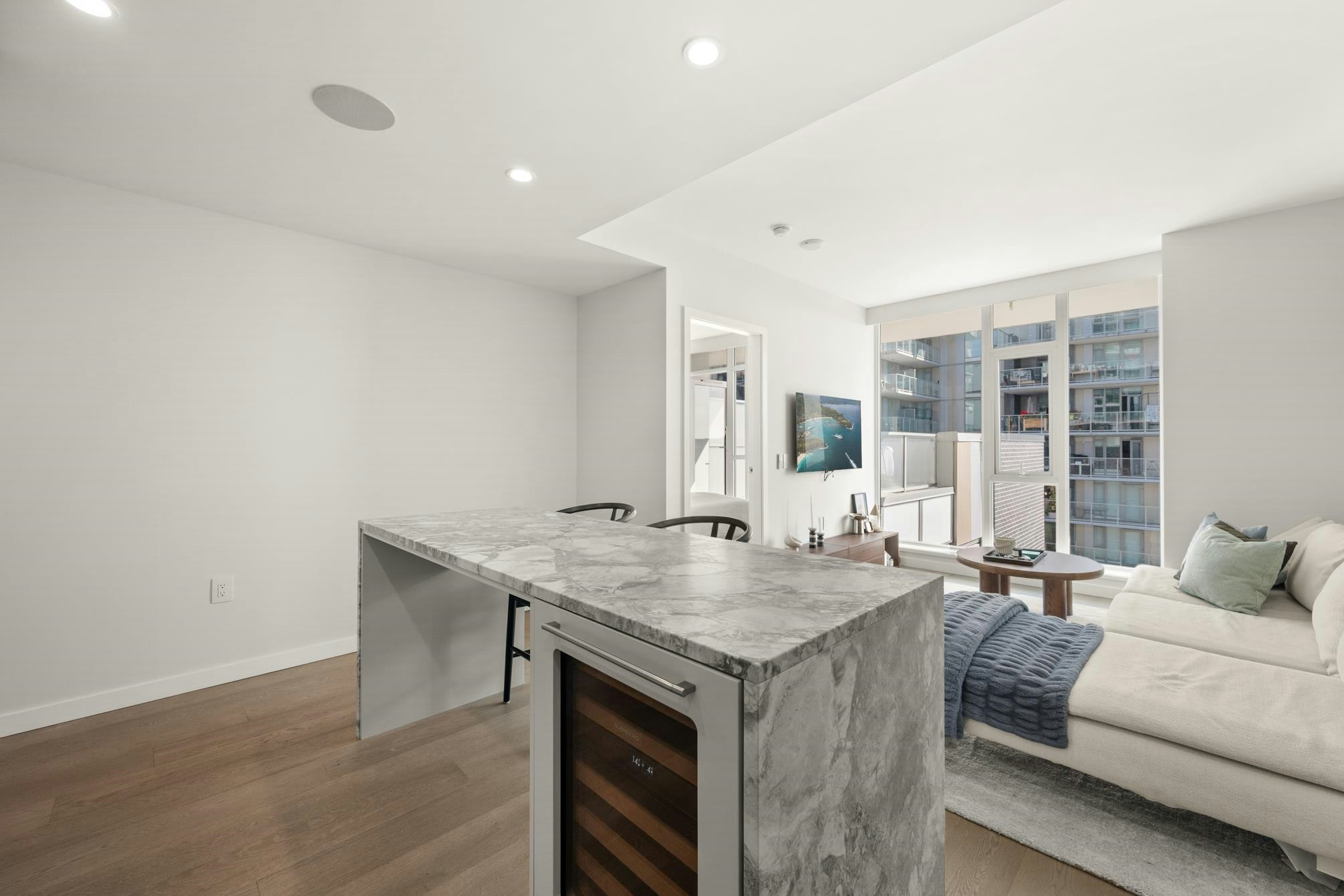 602-7418 Paulson Street - 5