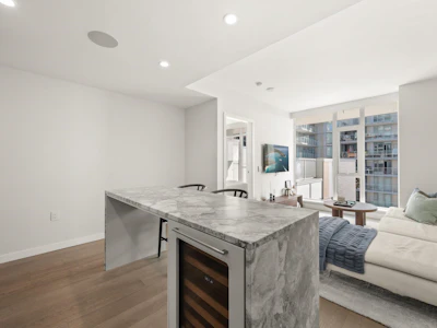 602-7418 Paulson Street - 5