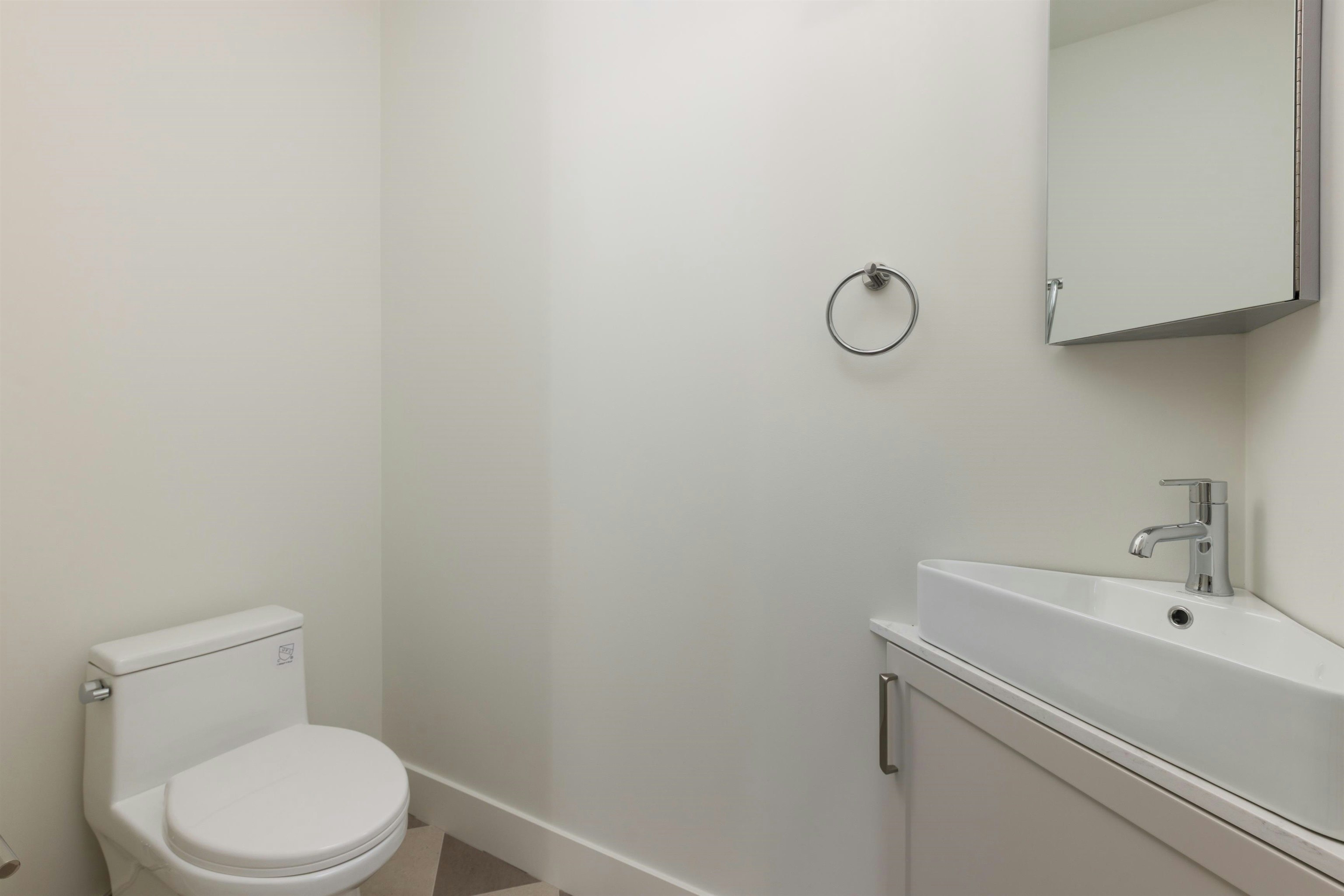 101-1837 E Georgia Street, Vancouver, BC, V5L 2B5 - 8