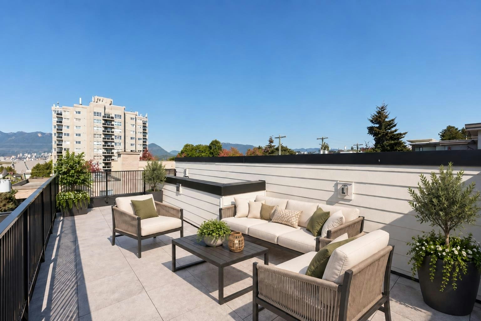 101-1837 E Georgia Street, Vancouver, BC, V5L 2B5 - 16