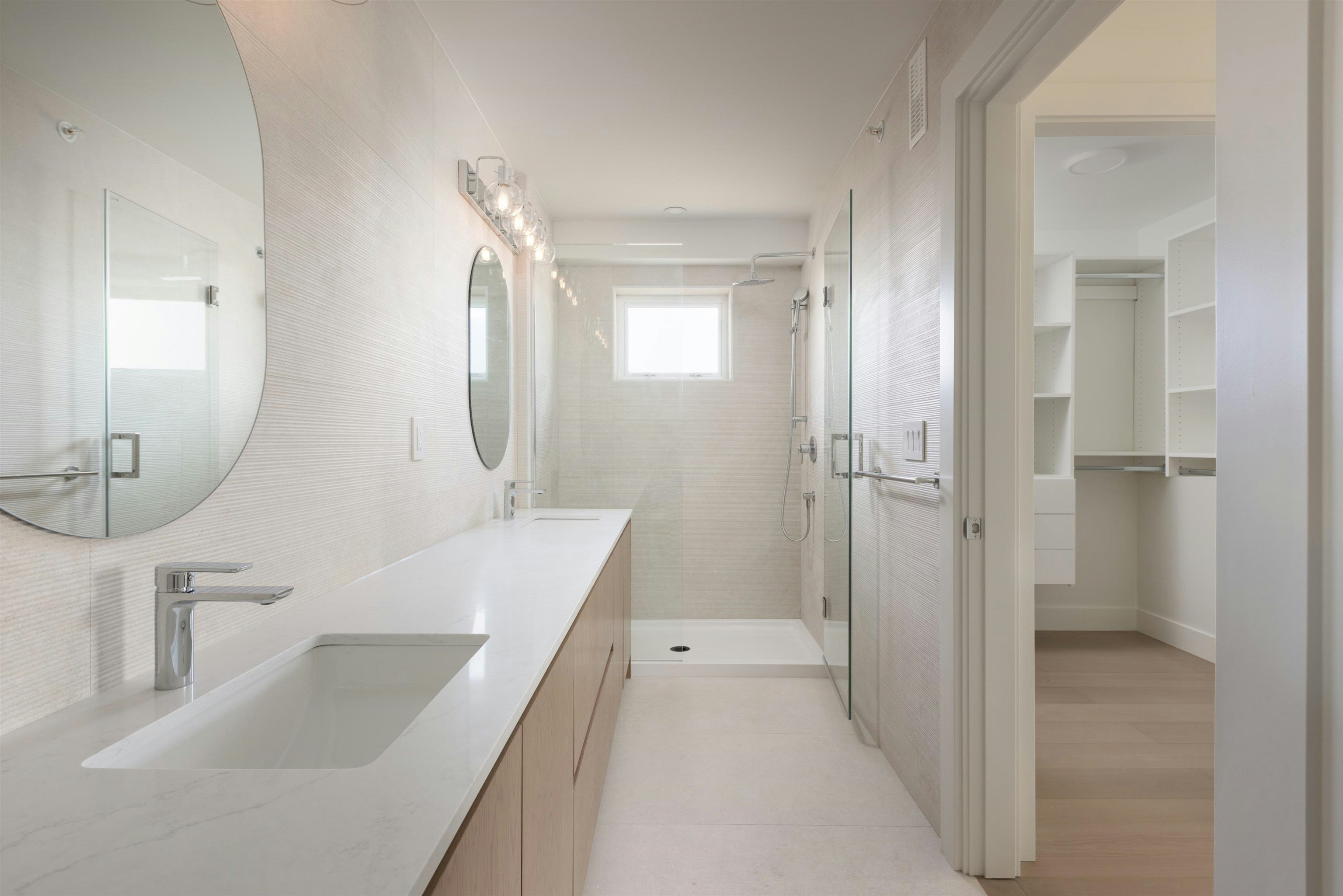 101-1837 E Georgia Street, Vancouver, BC, V5L 2B5 - 14