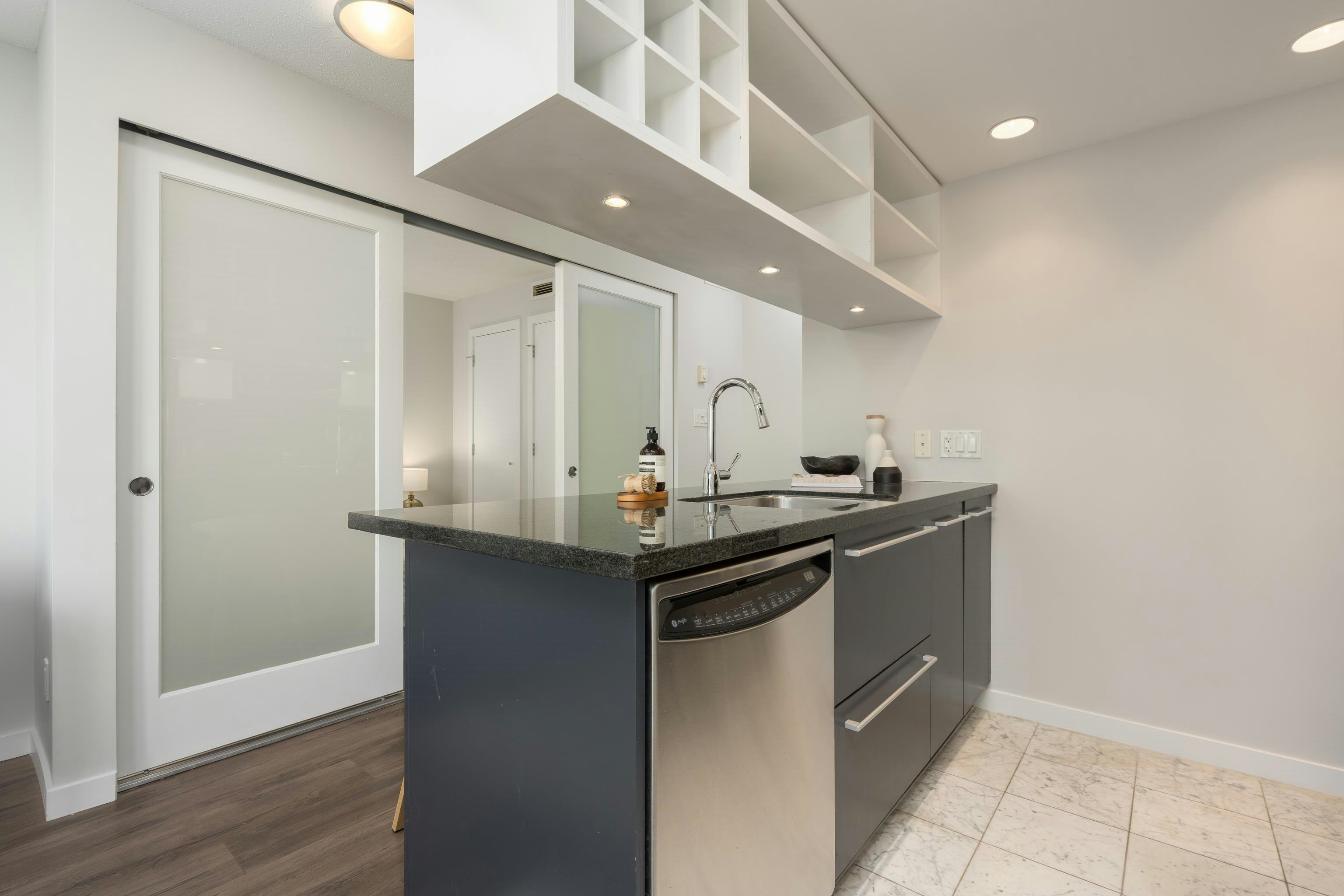 2110-833 Seymour Street, Vancouver, BC, V6B 0G4 - 9