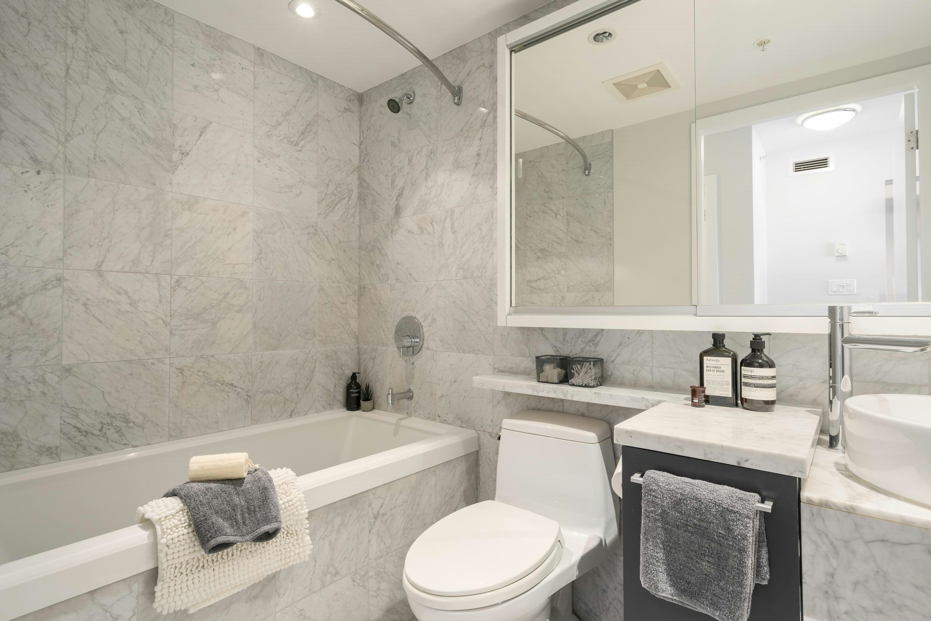 2110-833 Seymour Street, Vancouver, BC, V6B 0G4 - 18
