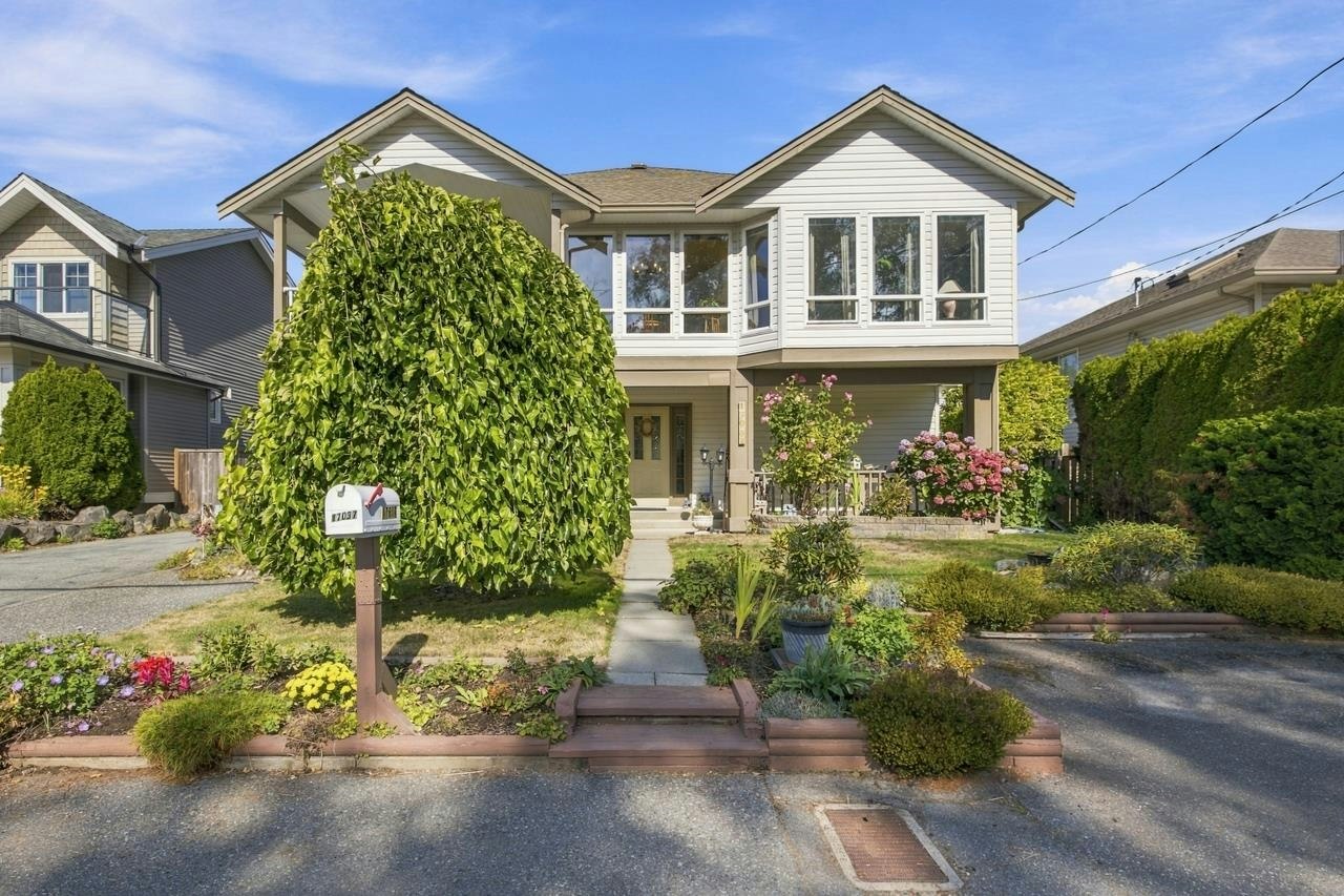 17037 0 Avenue, Surrey, BC, V3Z 9N9