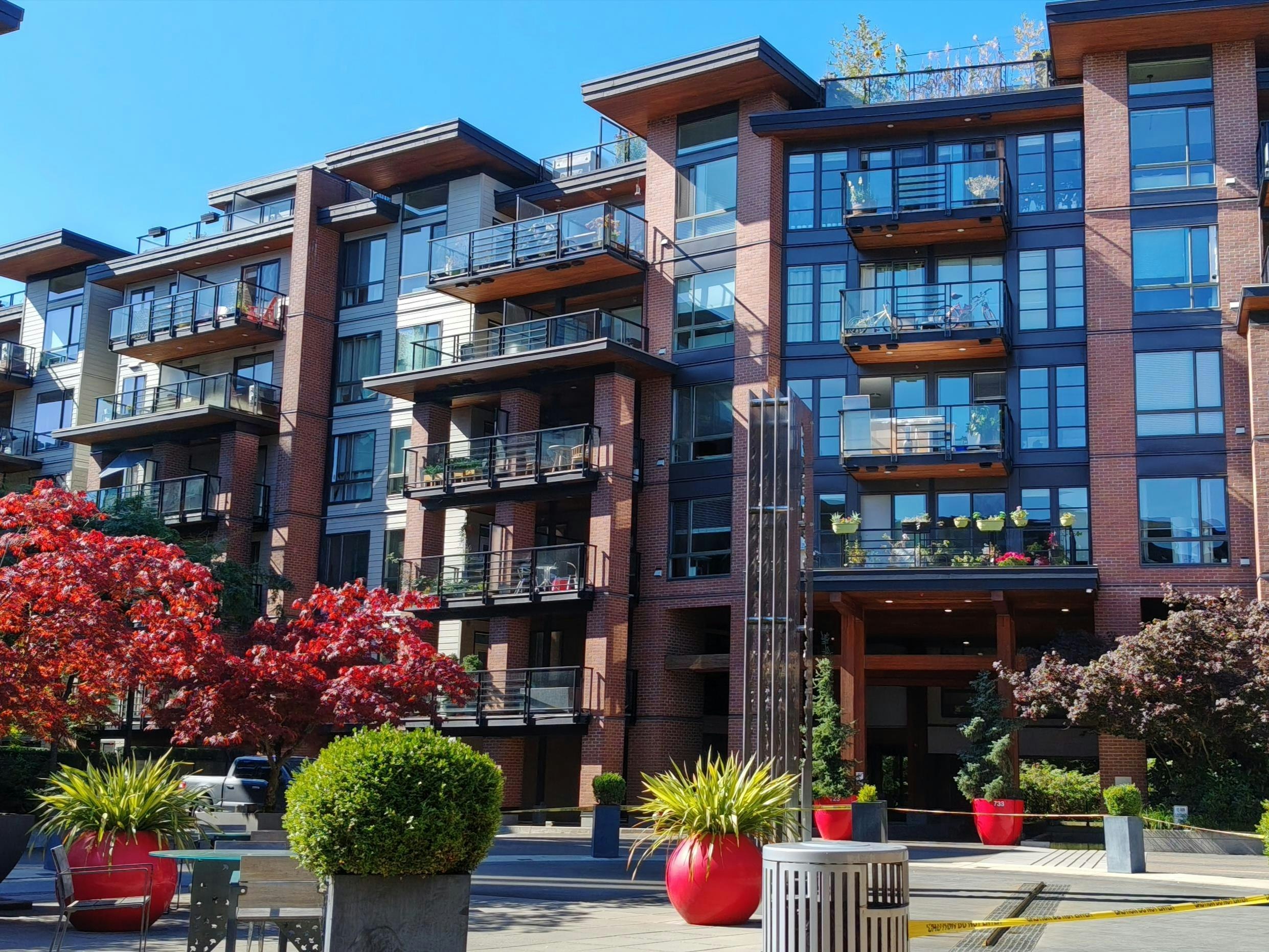226-723 W 3rd Street, North Vancouver, BC, V7M 0E4