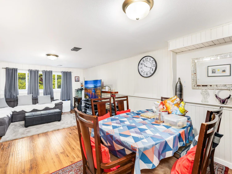 4766 Gothard Street, Vancouver, BC, V5R 3K9 - 11