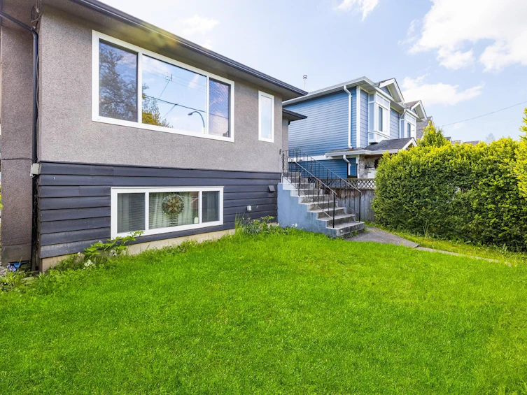4766 Gothard Street, Vancouver, BC, V5R 3K9 - 2