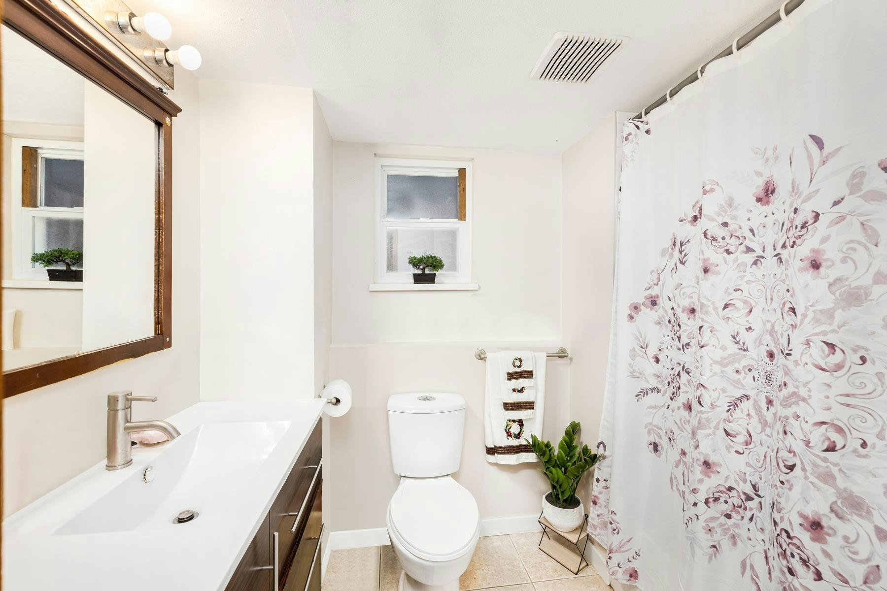 4766 Gothard Street, Vancouver, BC, V5R 3K9 - 14