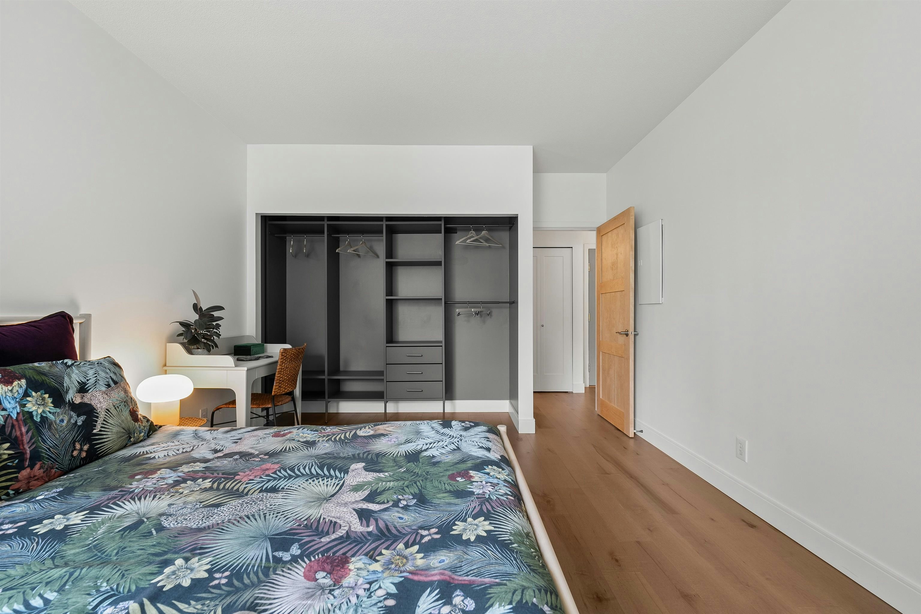 304-1928 Nelson Street, Vancouver, BC, V6G 1N2 - 2