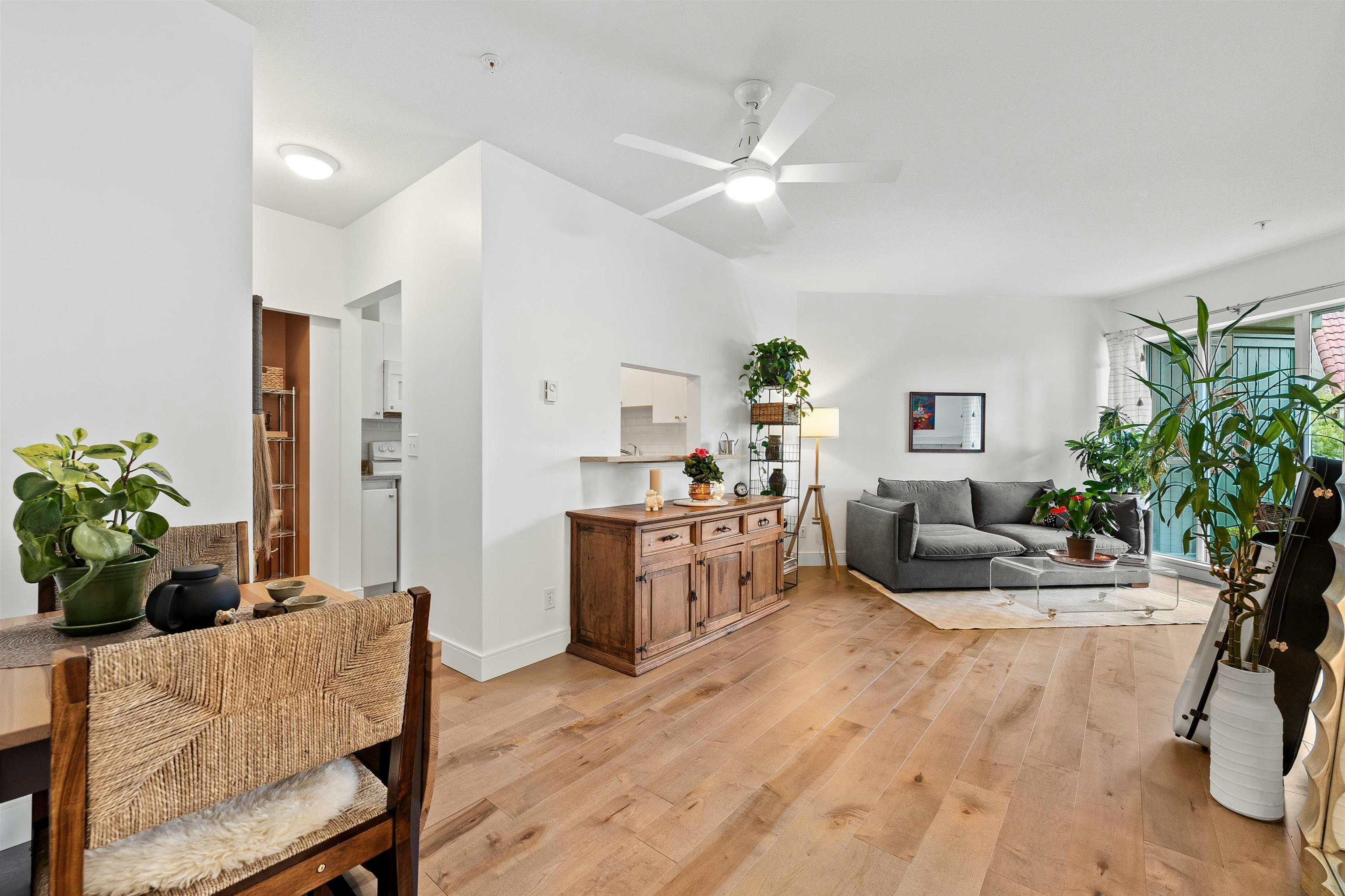 304-1928 Nelson Street, Vancouver, BC, V6G 1N2 - 5