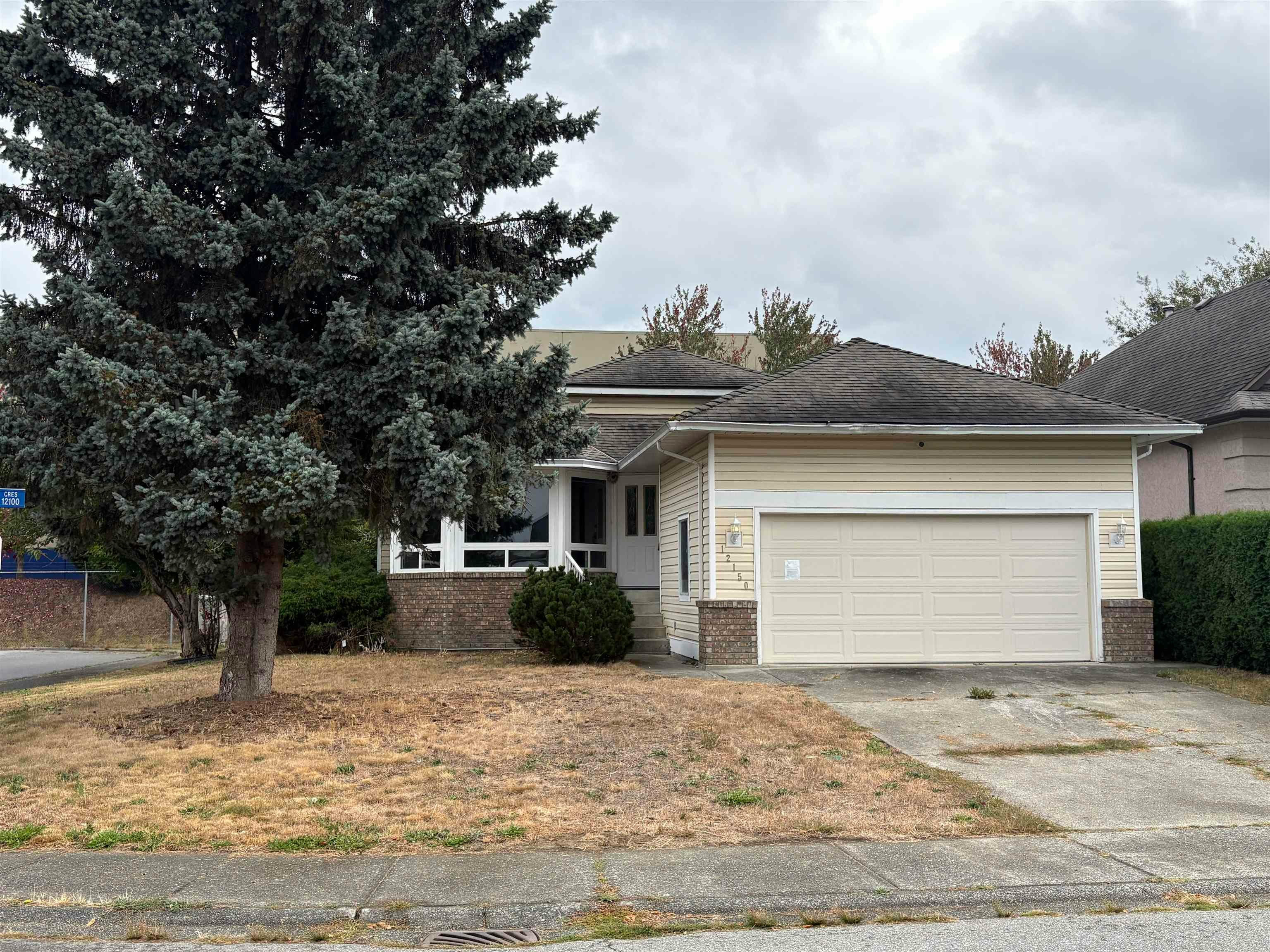 12150 Chestnut Crescent, Pitt Meadows, BC, V3Y 2C6