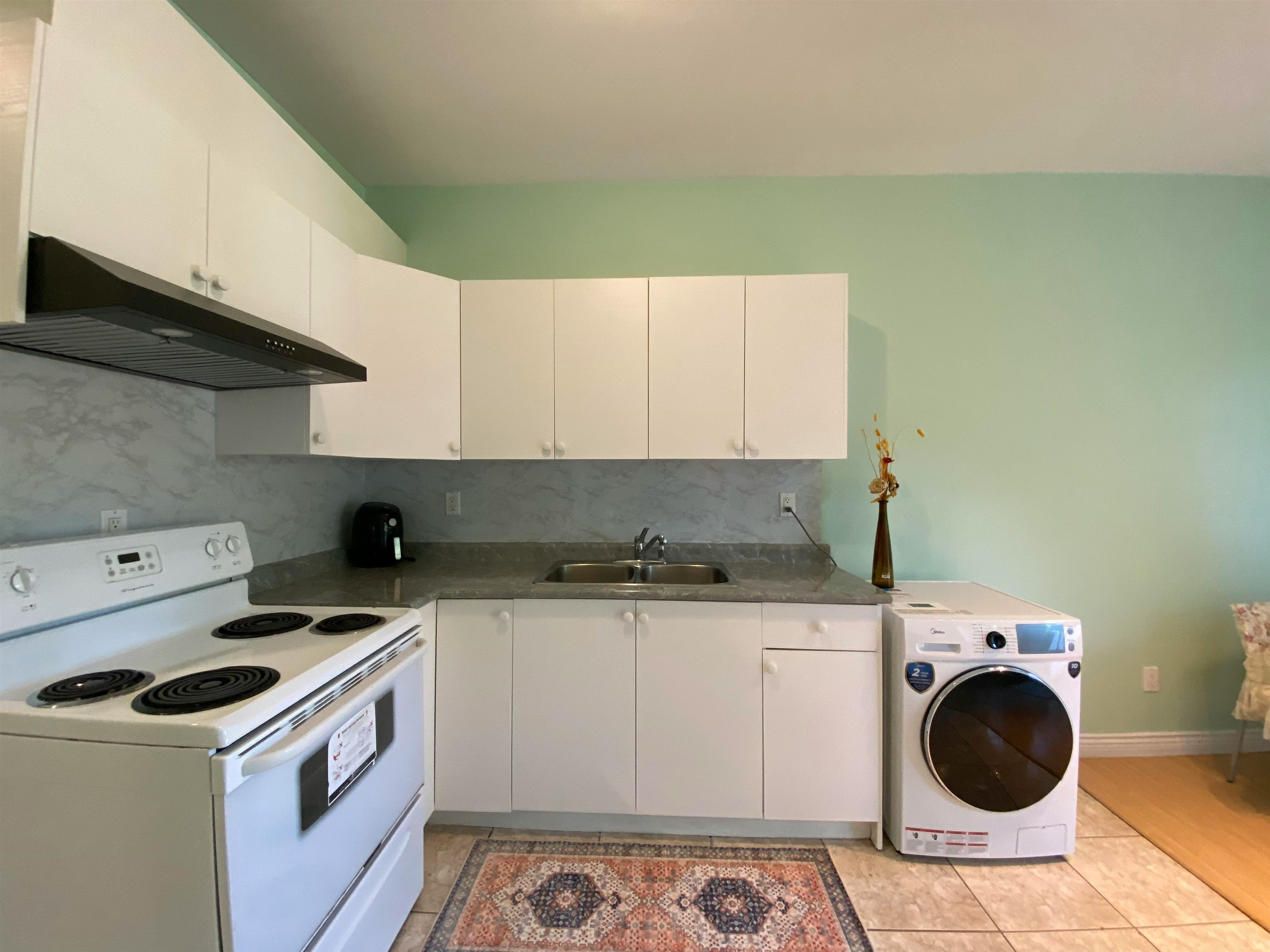 Garden Suite-6000 Rumble Street, Burnaby, BC, V5J 2C6 - 10