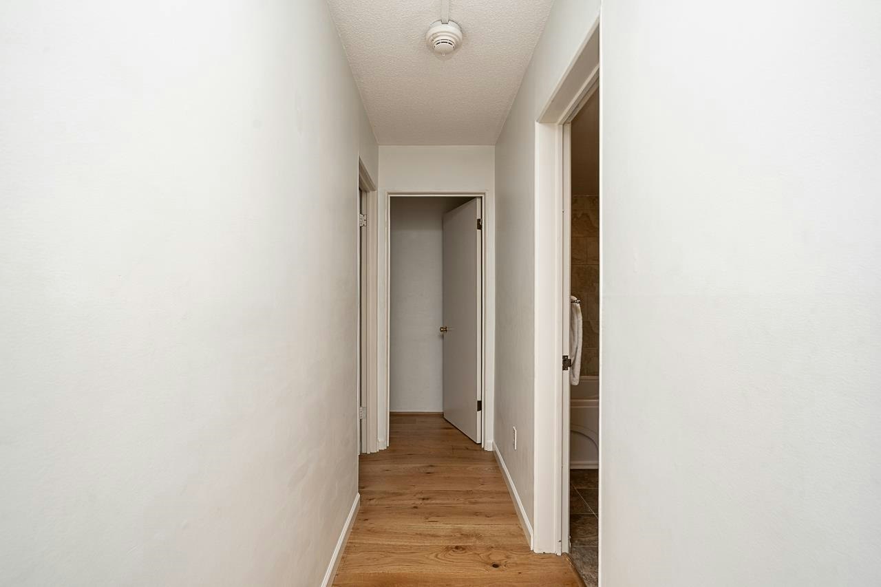 106-235 E 13th Street, North Vancouver, BC, V7L 2L6 - 25