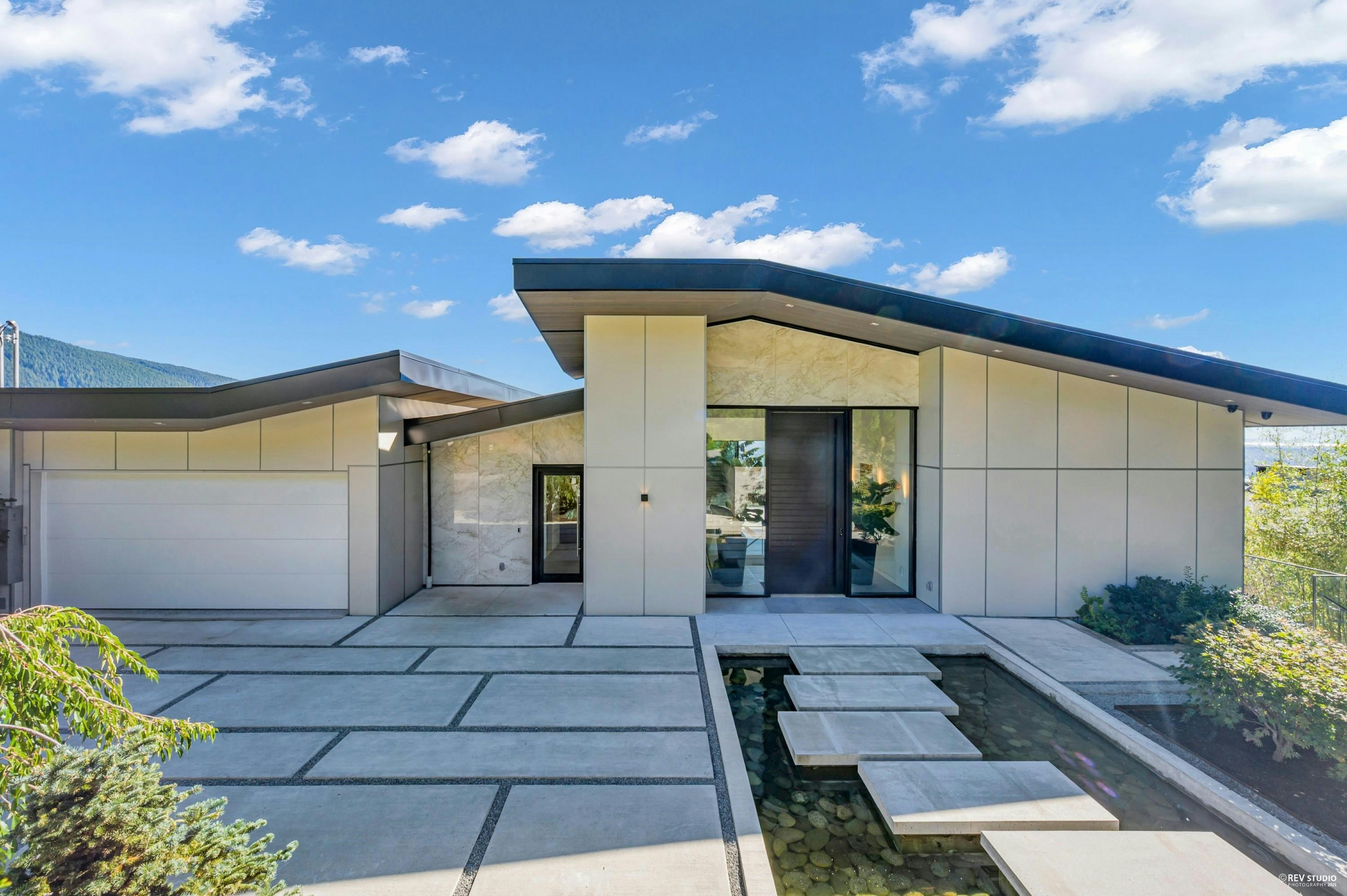 535 Craigmohr Drive, West Vancouver, BC, V7S 1W8 - 3