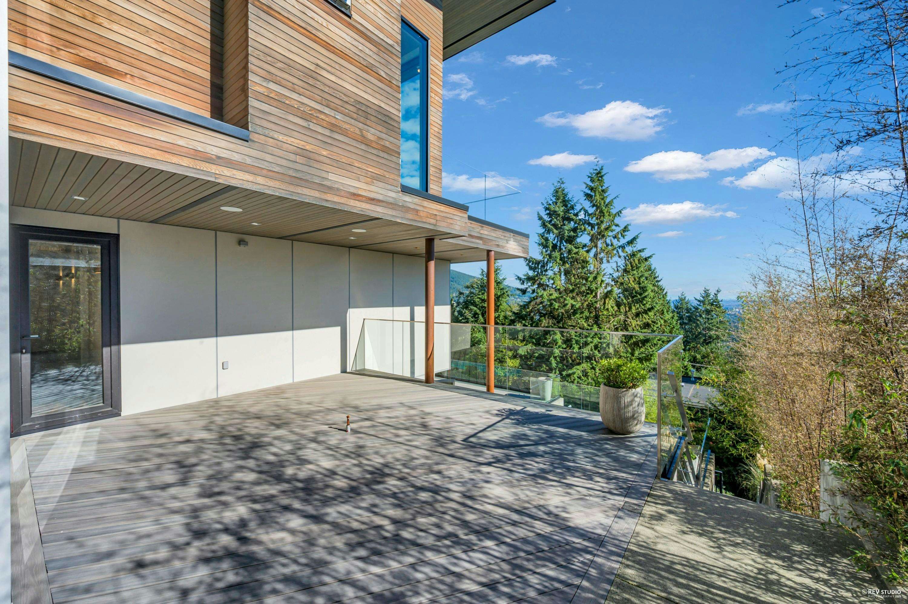 535 Craigmohr Drive, West Vancouver, BC, V7S 1W8 - 32