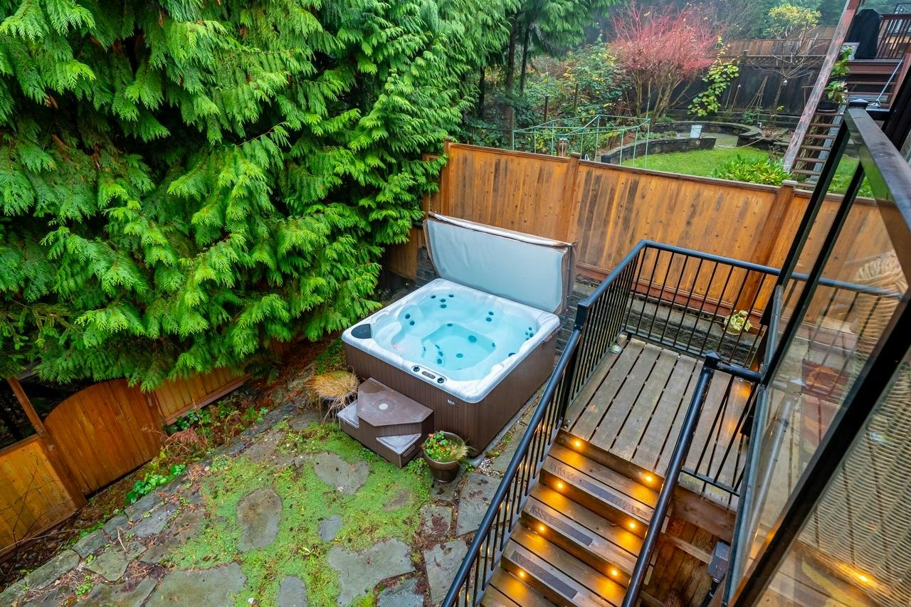 30 Hawthorn Drive, Port Moody, BC, V3H 0A4 - 32