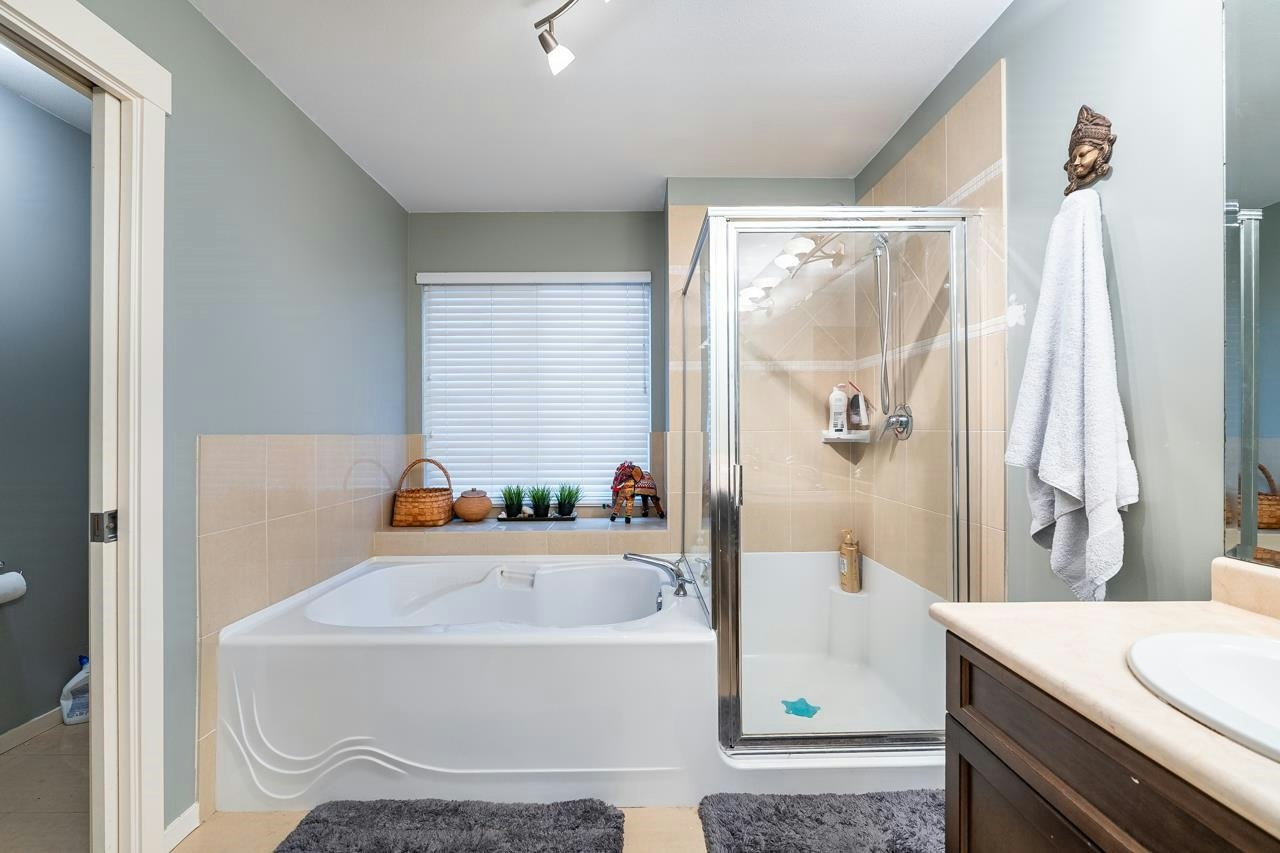 30 Hawthorn Drive, Port Moody, BC, V3H 0A4 - 22