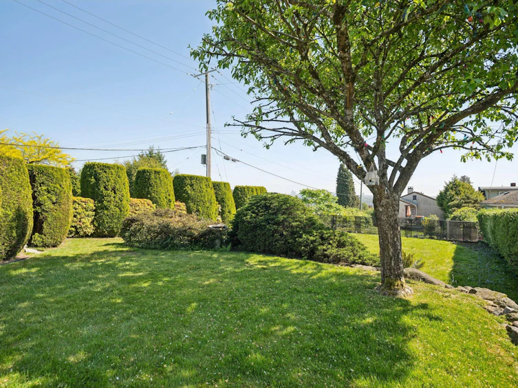 657 E Keith Road, North Vancouver, BC, V7L 1W4 - 29