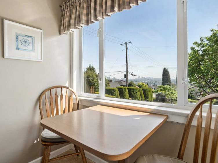 657 E Keith Road, North Vancouver, BC, V7L 1W4 - 11