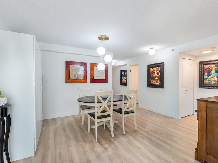 201-3150 Gladwin Road, Abbotsford, BC, V2T 5S9 - 6
