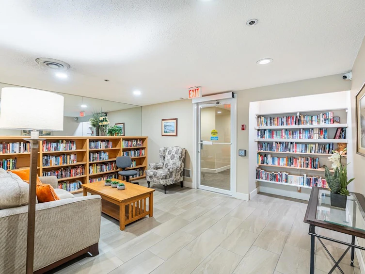 201-3150 Gladwin Road, Abbotsford, BC, V2T 5S9 - 30
