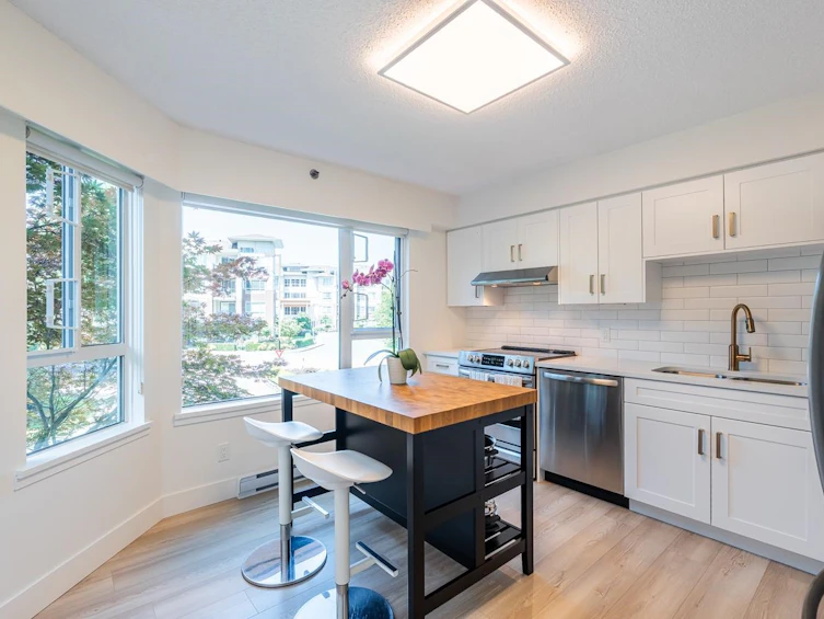 201-3150 Gladwin Road, Abbotsford, BC, V2T 5S9 - 8