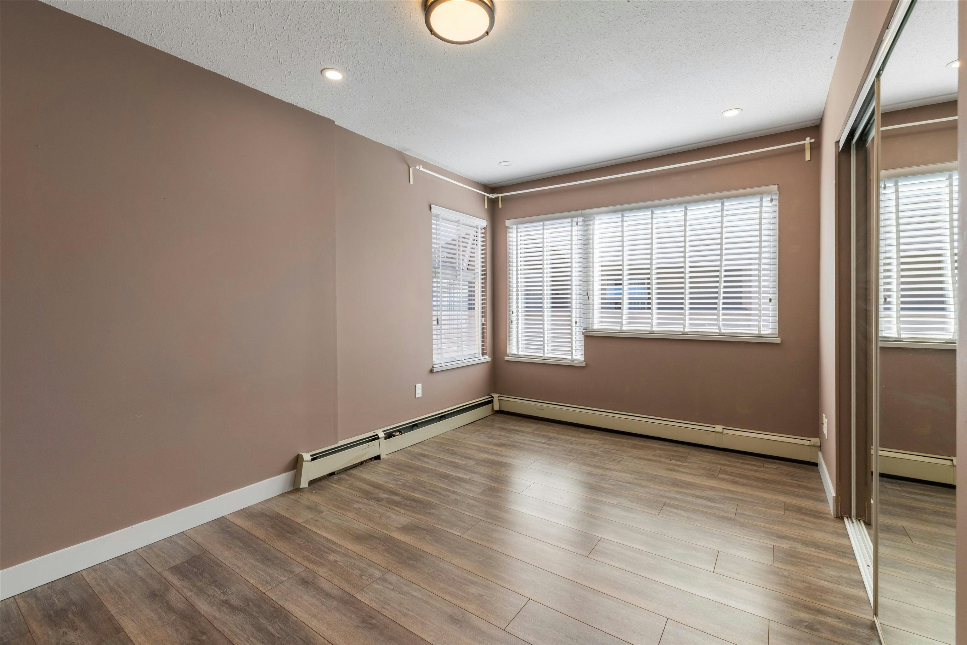 306-15233 Pacific Avenue, Surrey, BC, V4B 1P8 - 7
