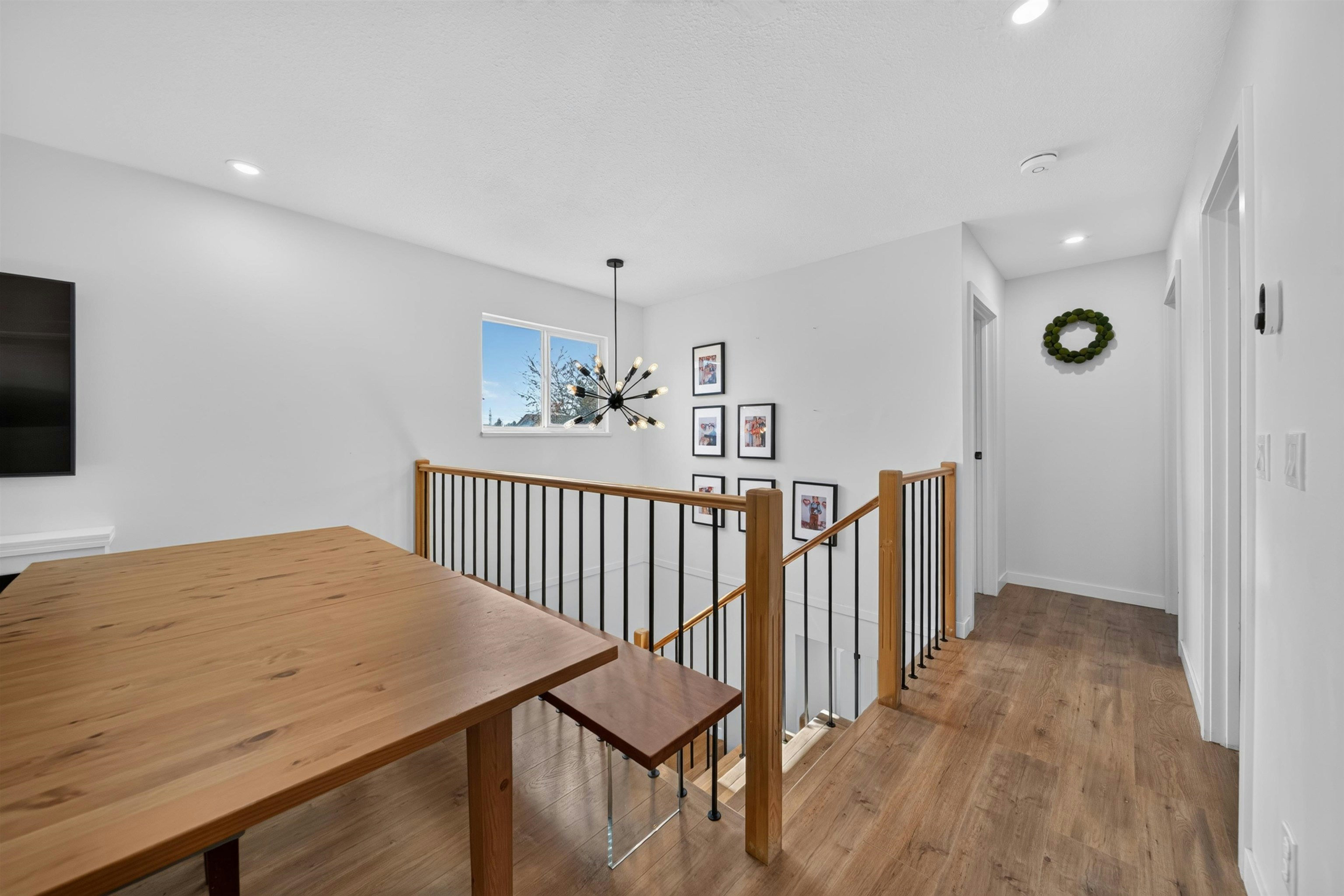 7674 125 Street, Surrey, BC, V3W 7W4 - 7