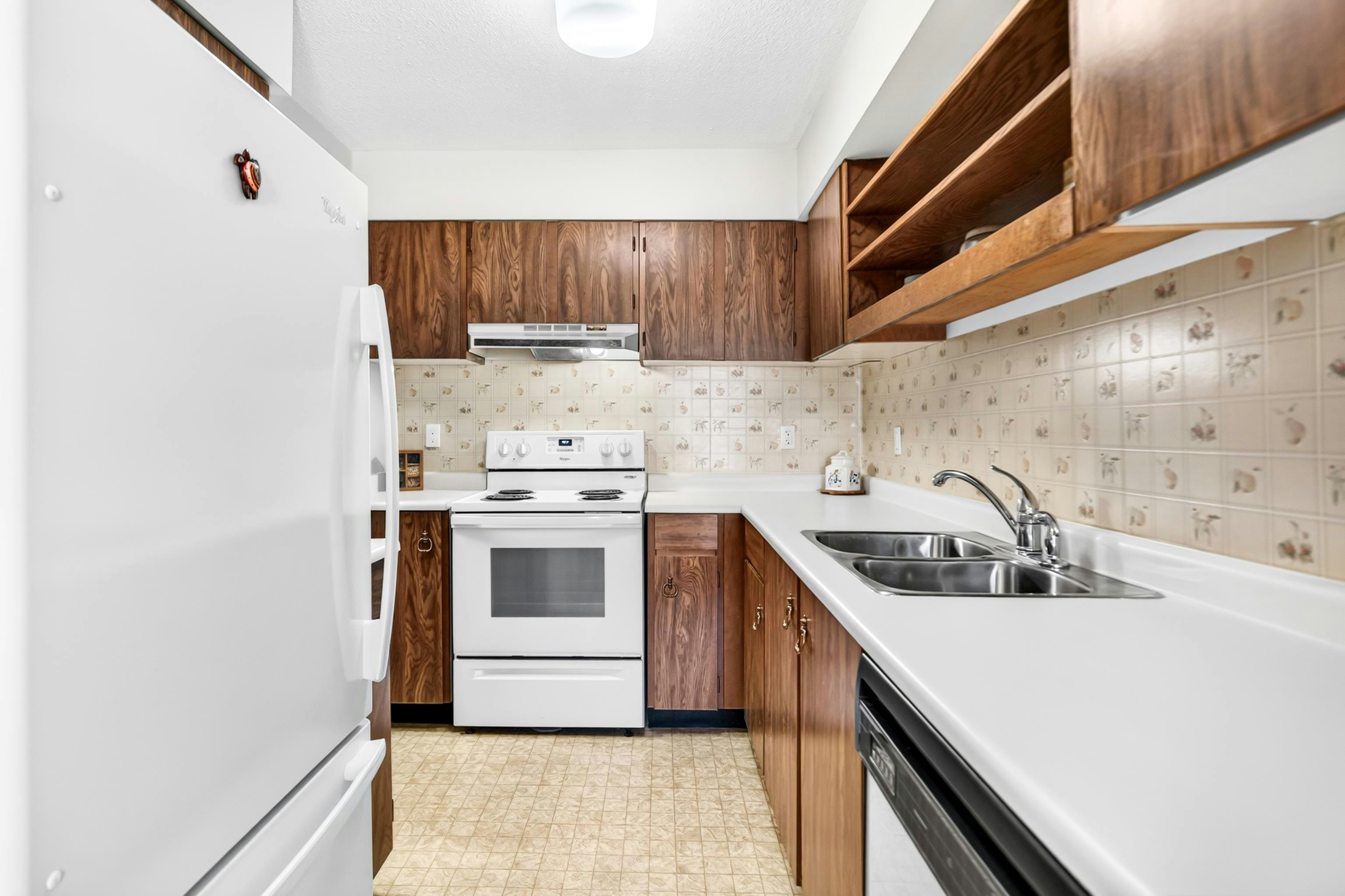 315-10530 154 Street, Surrey, BC, V3R 8A2 - 11