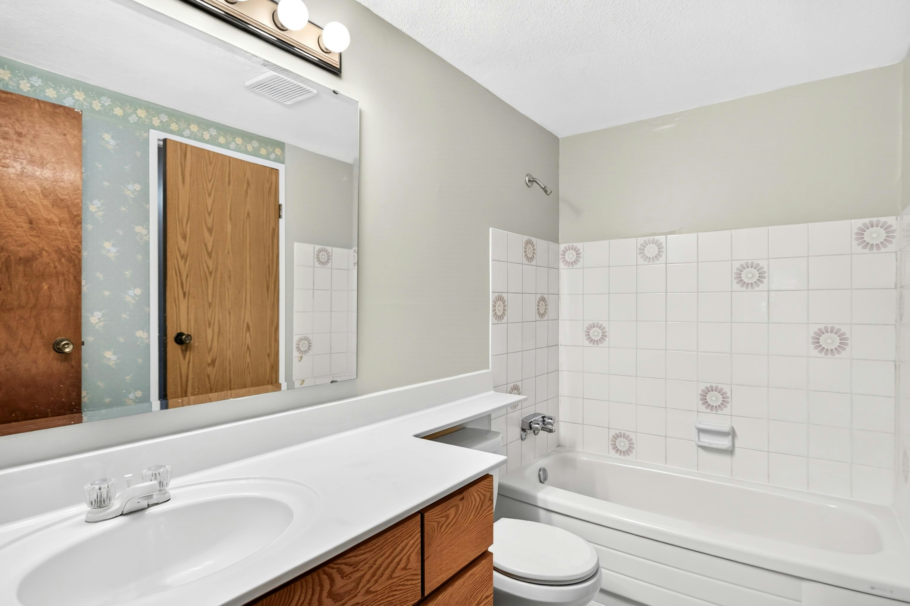 315-10530 154 Street, Surrey, BC, V3R 8A2 - 23