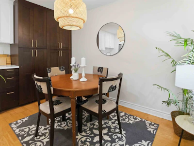 208-1422 E 3rd Avenue - 3