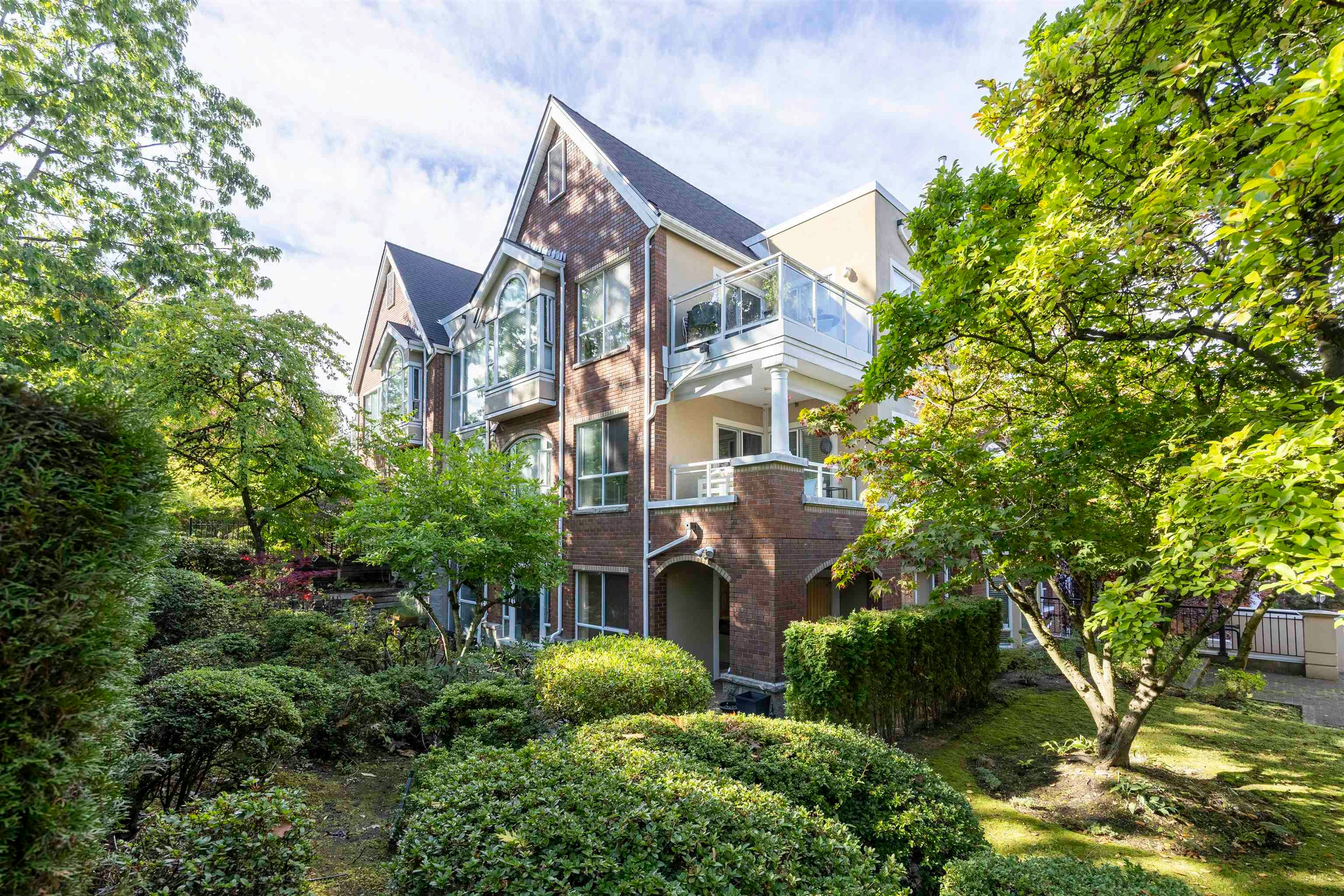 414-5262 Oakmount Crescent, Burnaby, BC, V5H 4R7 - 34