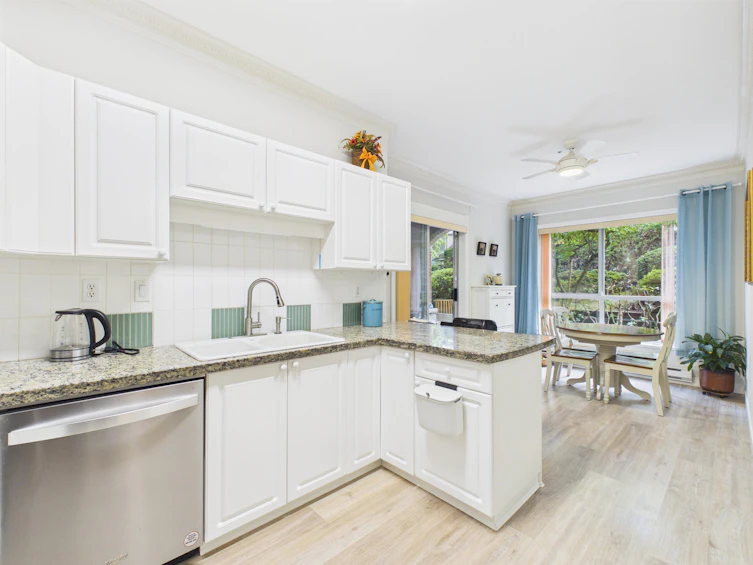 414-5262 Oakmount Crescent, Burnaby, BC, V5H 4R7 - 13