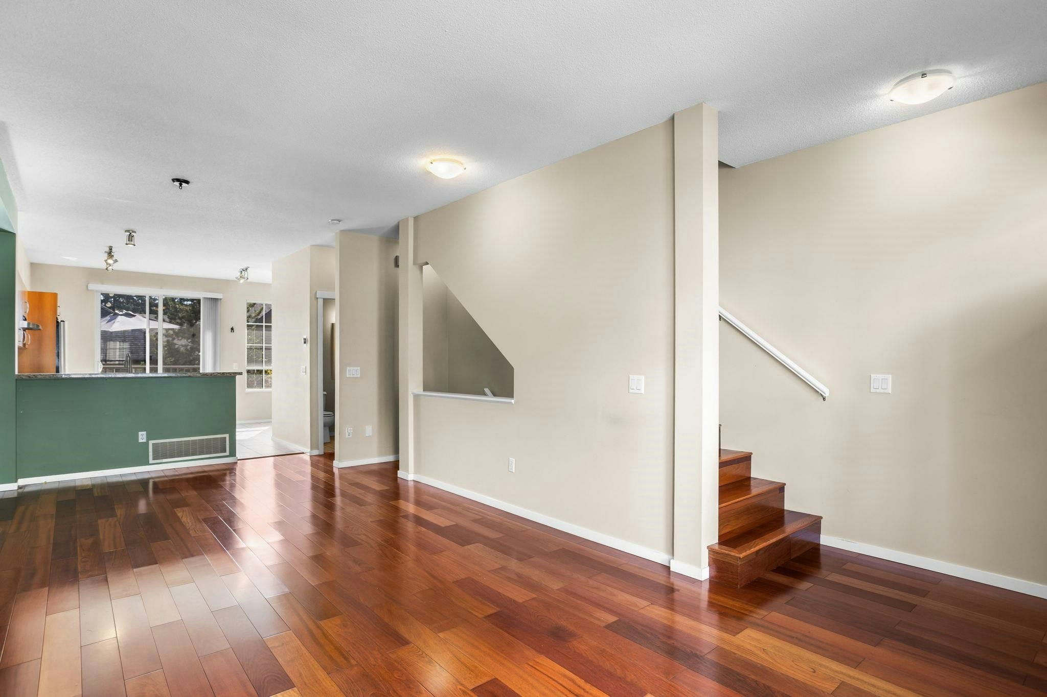 87-9088 Halston Court, Burnaby, BC, V3N 0A7 - 8