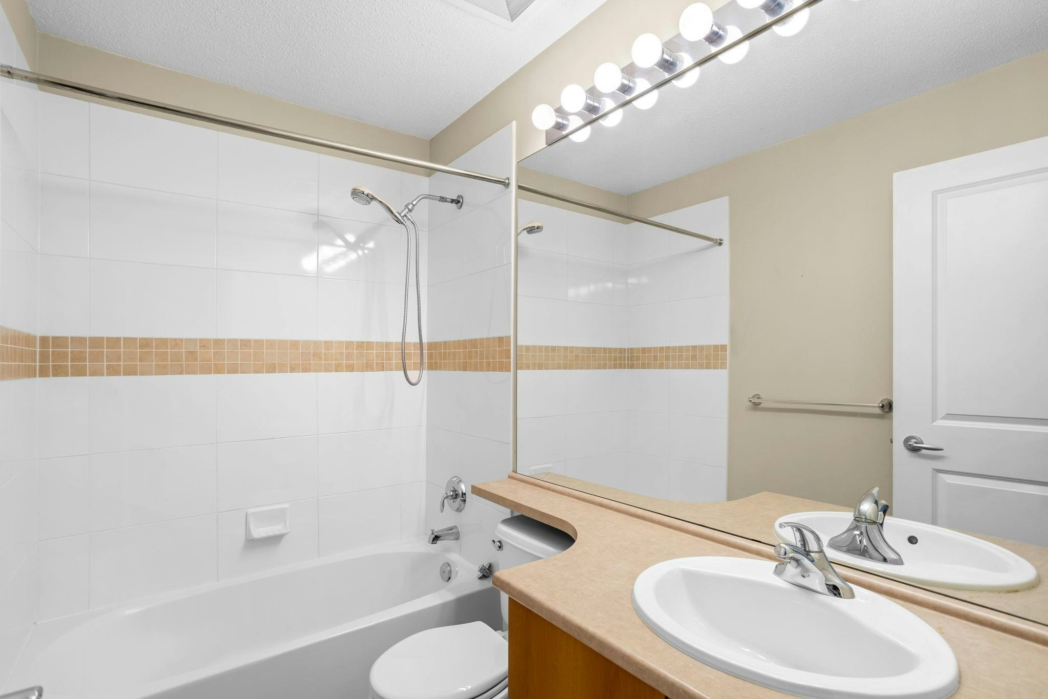 87-9088 Halston Court, Burnaby, BC, V3N 0A7 - 22