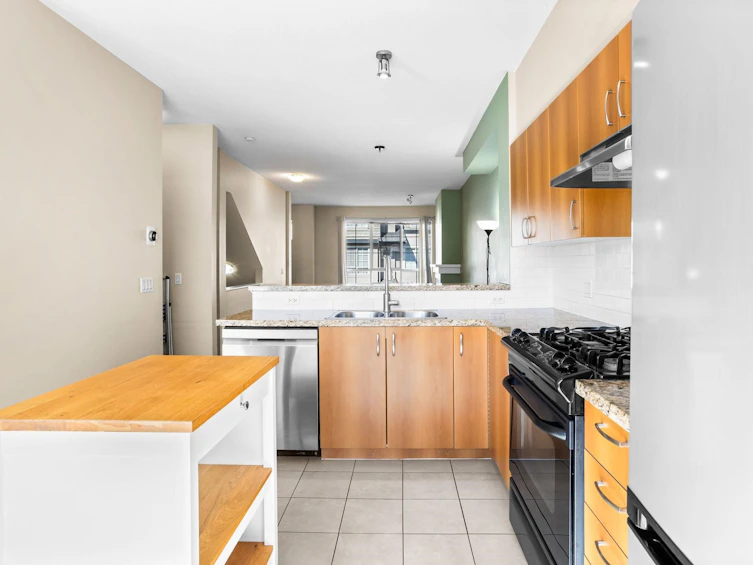 87-9088 Halston Court, Burnaby, BC, V3N 0A7 - 12
