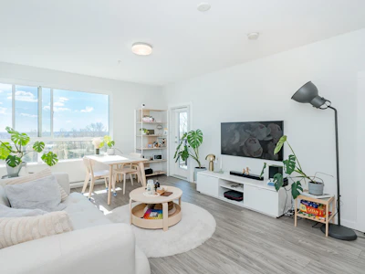 416-6438 Byrnepark Drive - 2