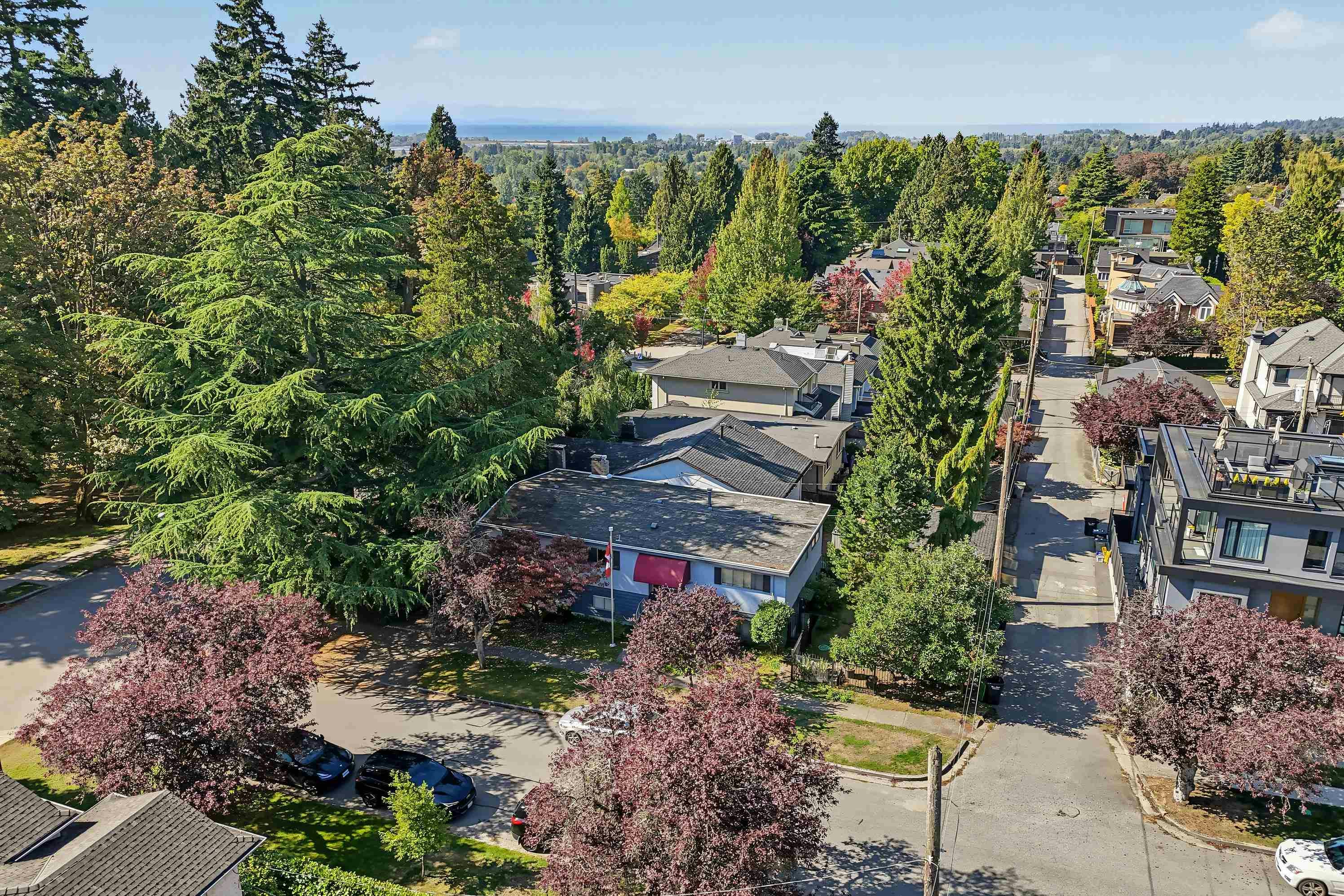 6689 Vine Street, Vancouver, BC, V6P 5W6