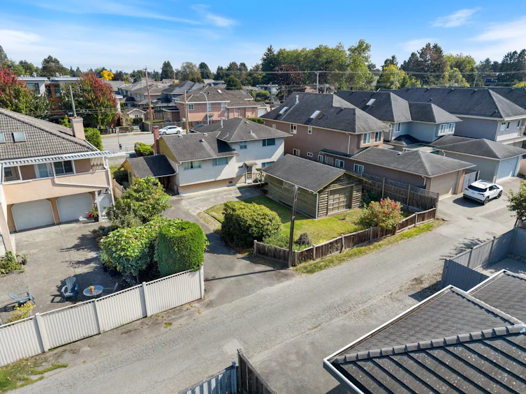 8271 No. 1 Road, Richmond, BC, V7C 1V1 - 14