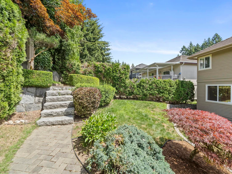 16 Wilkes Creek Drive, Port Moody, BC, V3H 4Z6 - 39