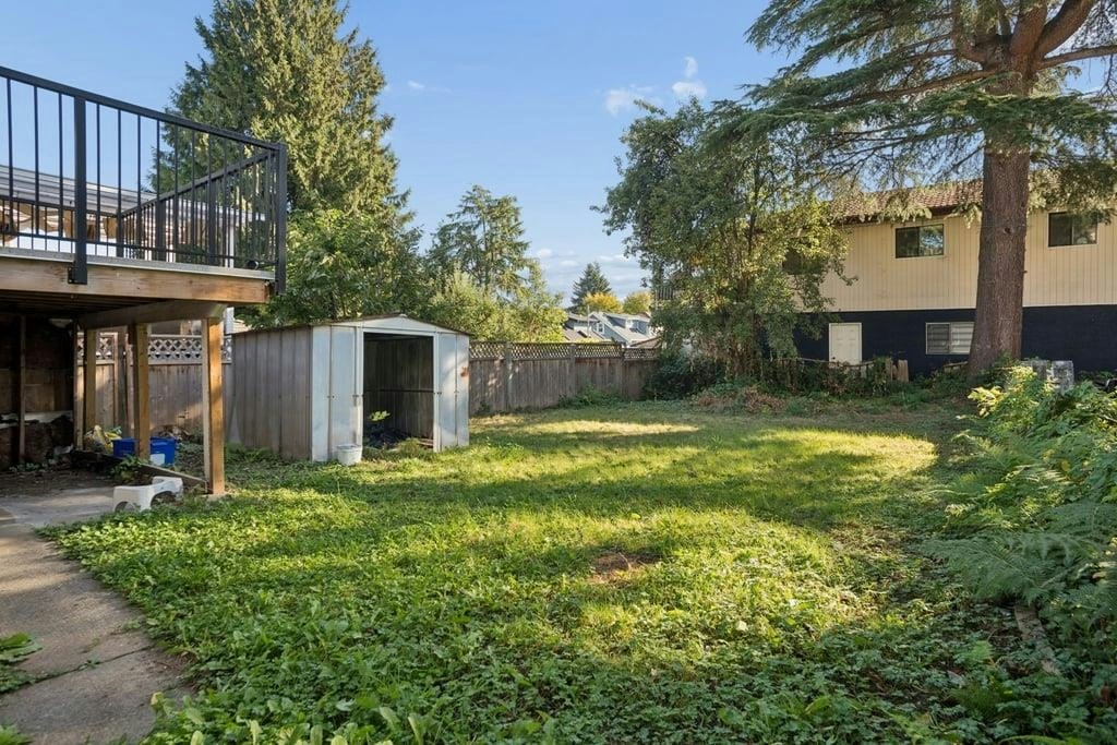 4520 Welwyn Street, Vancouver, BC, V5N 3Z5 - 4