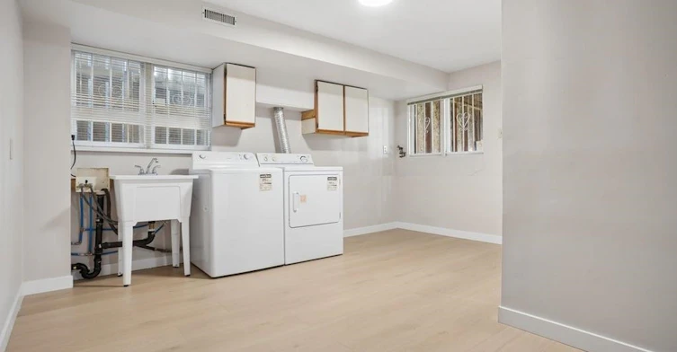 4520 Welwyn Street, Vancouver, BC, V5N 3Z5 - 24