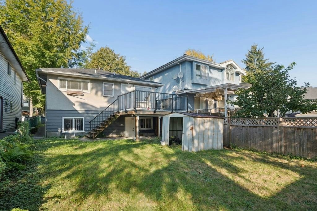 4520 Welwyn Street, Vancouver, BC, V5N 3Z5 - 3